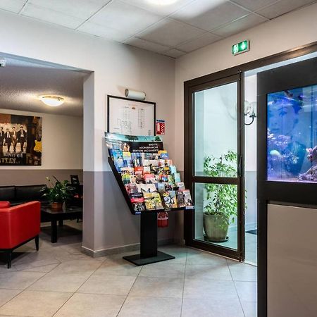 Hotel Au Relais De Trans Draguignan Kültér fotó