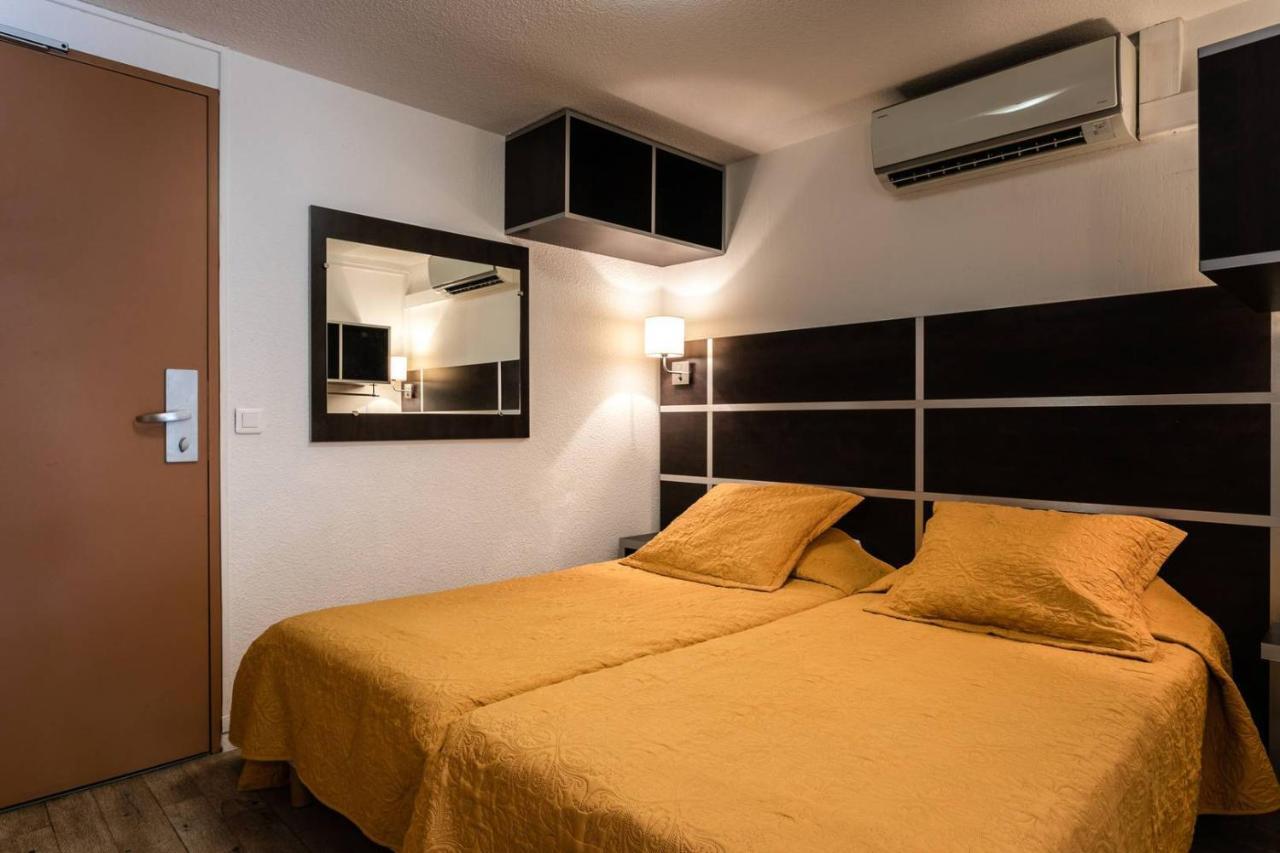 Hotel Au Relais De Trans Draguignan Kültér fotó
