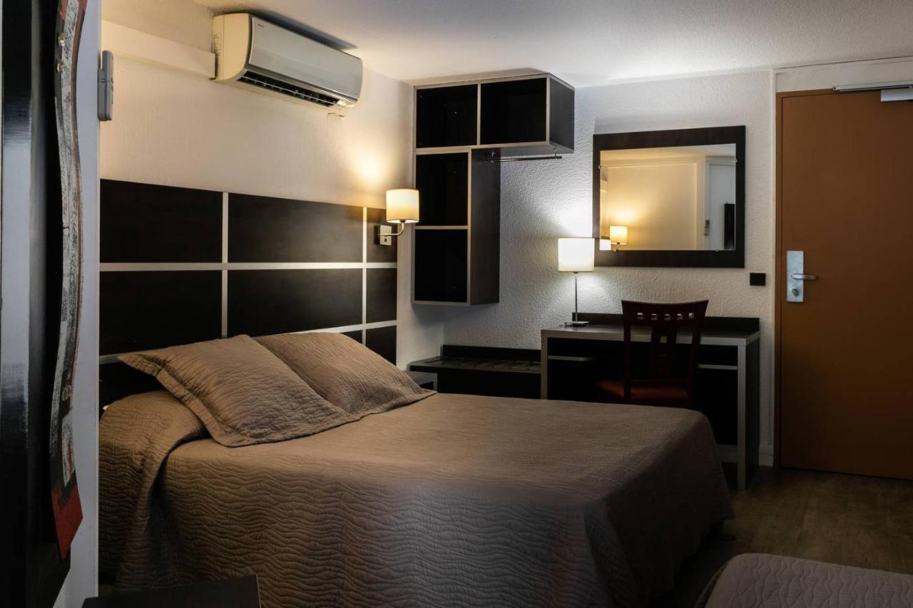 Hotel Au Relais De Trans Draguignan Kültér fotó